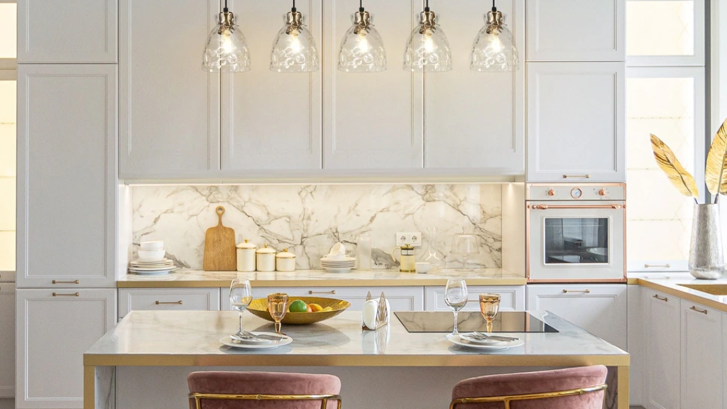 Luxury White and Gold Kitchen 