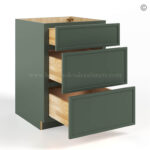green kitchen cabinets, green shaker cabinets, rta cabinets